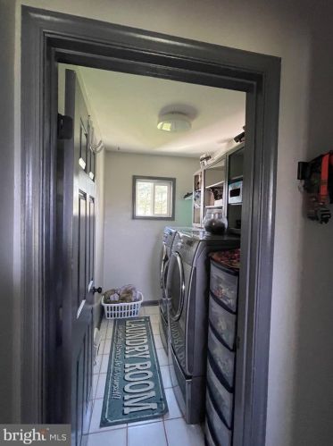 102 Springfield Way, Dover DE  19904-9114 exterior