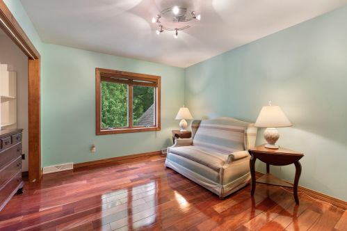 1016 Wallace Lake Rd, West Bend WI  53090-8943 exterior