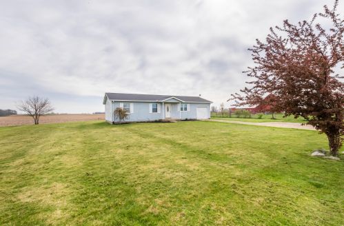 8707 Davisson Rd, Mechanicsburg, OH 43044-9537