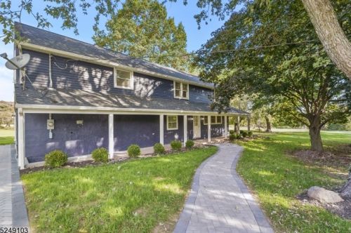 114 Barley Sheaf Rd, Flemington, NJ 08822-3119