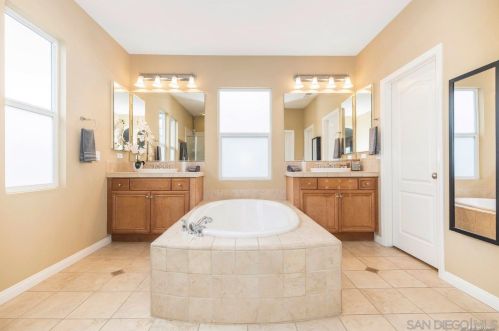 16964 Silver Crest Dr, San Diego CA  92127-2818 exterior