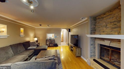 3 Fillmore Pl, Lawrence Township NJ  08648-4339 exterior