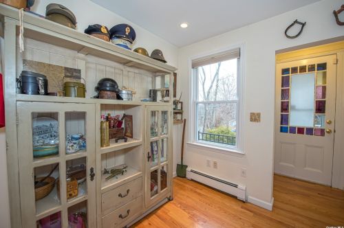 20 Washington Pl, Northport NY  11768-2936 exterior