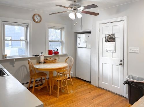 11 Cannell Pl, Everett MA 02149-4629 exterior