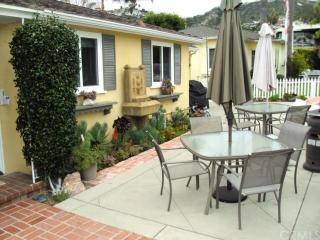 542 Legion St, Laguna Beach CA  92651-2558 exterior