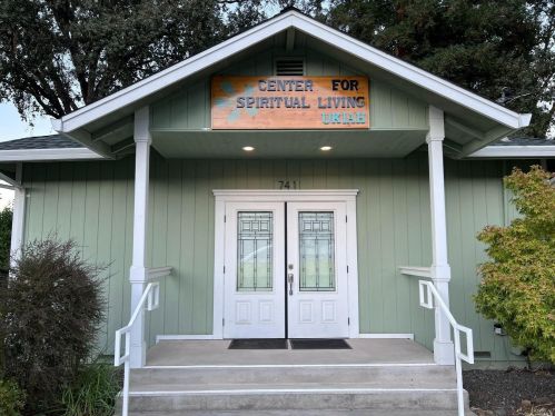 741 Oak St, Ukiah, CA 95482-3901