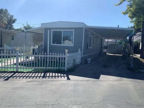 351 7th St, San Jacinto CA  92583-4740 exterior