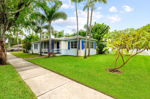 3415 Spruce Ave, West Palm Beach, FL 33407-4855