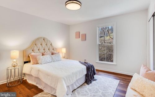 220 Hansell Rd, Newtown Square PA  19073-2509 exterior