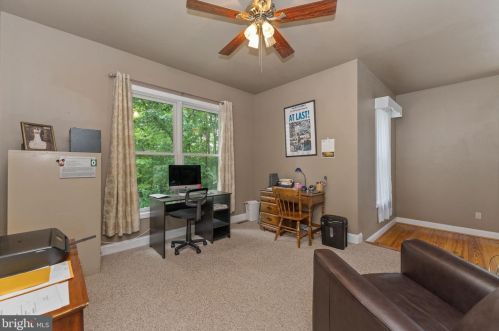 185 Clover Ln, Perkiomenville PA  18074-9485 exterior