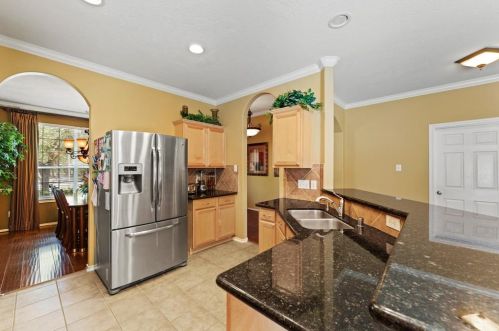 7223 Chasegrove Ln, Richmond TX  77407-6498 exterior