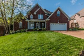 1587 Red Oak Ln, Brentwood, TN 37027-1817