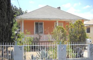 1176 32nd St, Los Angeles, CA 90011-2114