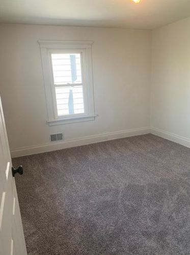 724 Walnut St, Latrobe PA  15650-2032 exterior