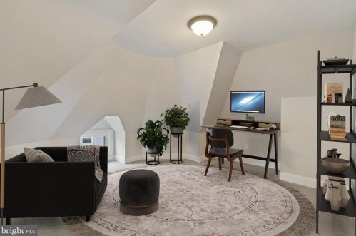 1315 Ashbourne Rd, Melrose Park PA  19027-2678 exterior