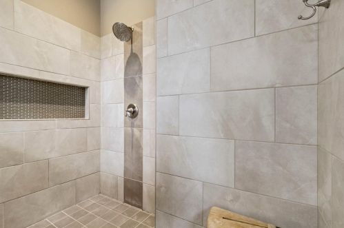 11856 Jamestown St, Minneapolis MN 55449-7526 exterior