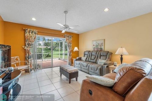 11901 20th St, Hollywood FL  33025-5616 exterior