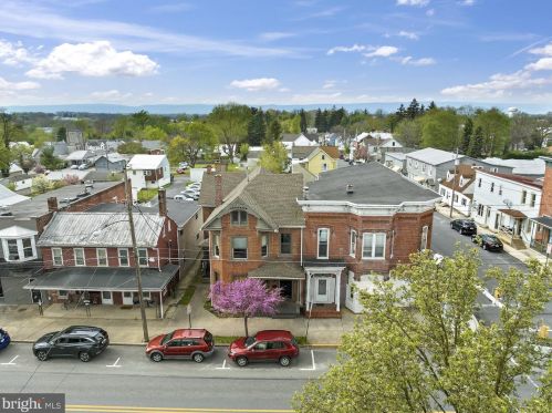241 King St, Lees Cross Roads, PA 17257-1426