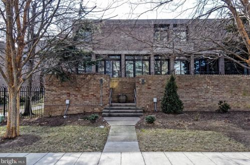 252 M St, Washington, DC 20024-3602