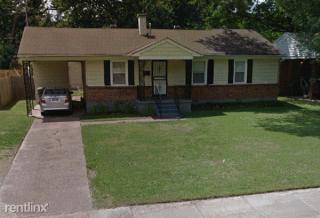 1769 Perkins Rd, Memphis TN  38117-7011 exterior