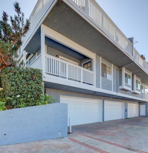 1607 Blossom Ln, Redondo Beach CA  90278-3623 exterior