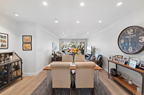 102 Scholz Plz, Newport Beach, CA 92663-2659