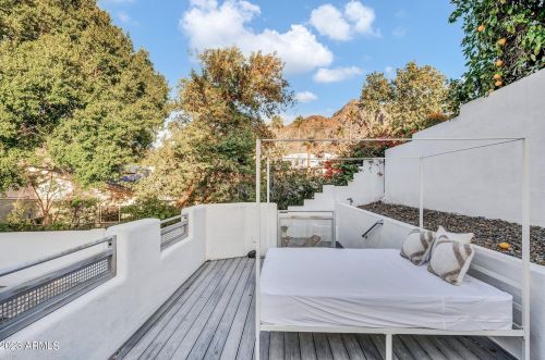 7627 22nd St, Phoenix AZ  85020-4706 exterior