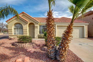 1103 Tiago Dr, Gilbert, AZ 85233-7950