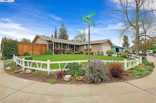 1220 Hillcrest Ave, Livermore, CA 94550-4923