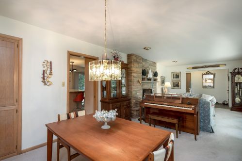 7850 5 Ave, Kenosha WI 53143-6101 exterior