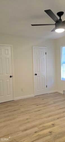 1073 Mainstreet Valley Dr, Stone Mountain GA  30088-2728 exterior