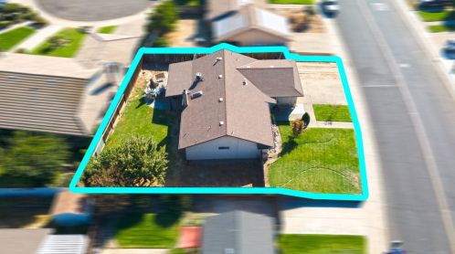 14822 Pueblo Dr, Manteca CA  95336-2550 exterior