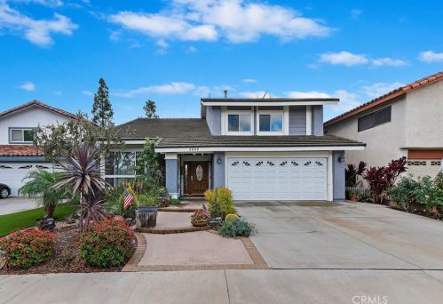 5602 Driftwood Ave, Buena Park, CA 90623-1833