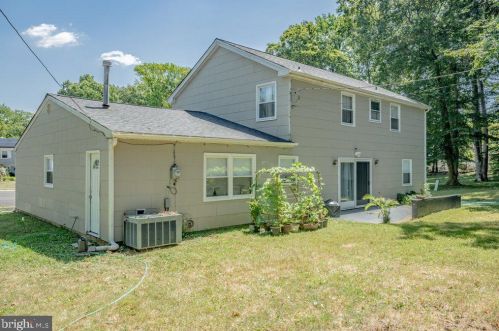 9 Emerald Ct, Willingboro NJ  08046-2272 exterior