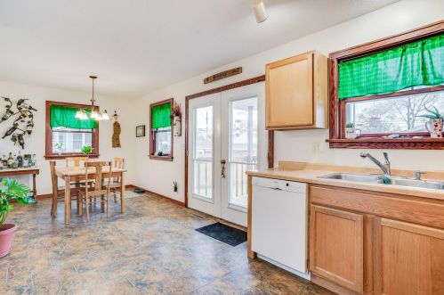 1907 Charles St, La Crosse WI  54603-2133 exterior