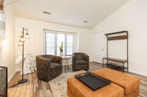 2713 Northwood Dr, Mishawaka IN  46545-3301 exterior