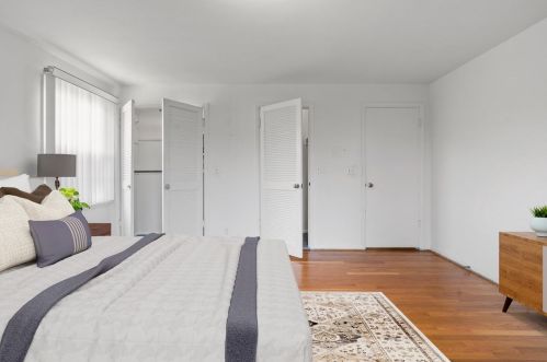 2925 Waubenoor Dr, Green Bay WI  54301-1526 exterior