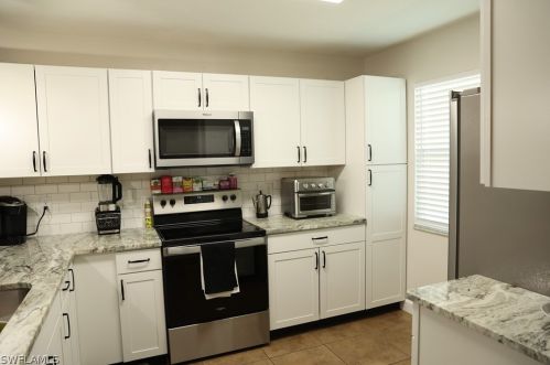 304 16th Pl, Cape Coral FL  33909-2229 exterior