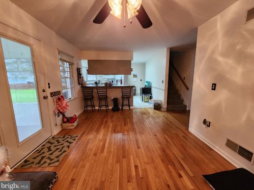 102 Springfield Way, Dover DE  19904-9114 exterior