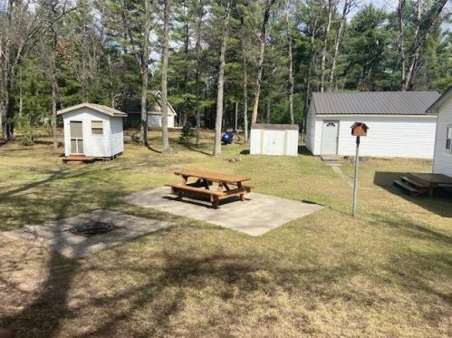 15661 Gewont Ln, Crivitz, WI 54114-7903