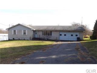 6279 Front St, Bangor, PA 18013-4057