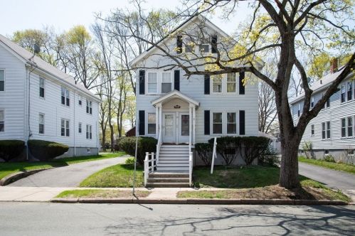 30 Evans Rd, Peabody, MA 01960-1802