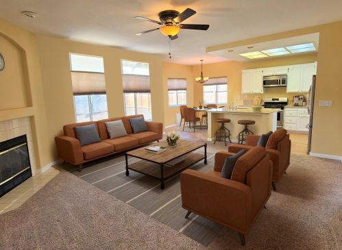 99 Ainsworth Way, Folsom CA  95630-7600 exterior