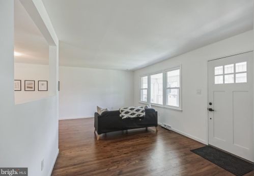 57 Evergreen Ave, Blenheim NJ  08012-3222 exterior