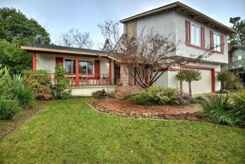 7175 Albany Pl, Gilroy, CA 95020-6301