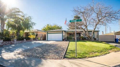 12 Fairway Ct, West Pittsburg, CA 94565-4830