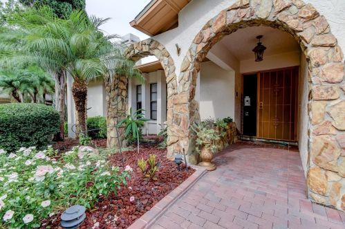 3440 Brian Rd, Palm Harbor, FL 34685-2107