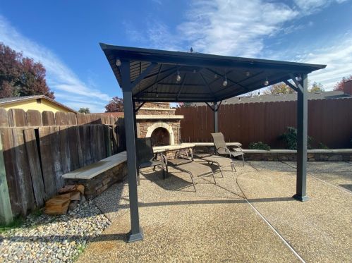1609 Marty Ct, Modesto CA  95350-0514 exterior