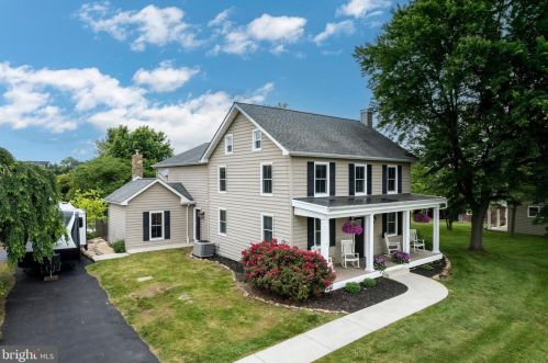 1559 Herrs Ridge Rd, Gettysburg, PA 17325-8406