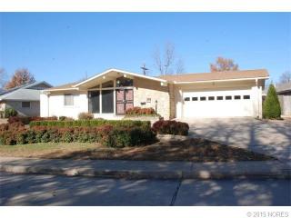 5824 Harvard Dr, Bartlesville, OK 74006-8843